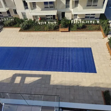 Creole Jachthaven ניופורט